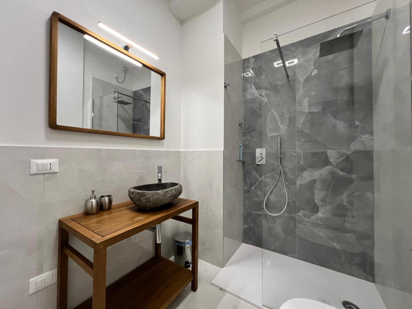 Frame Of Verona Apartments Extérieur photo